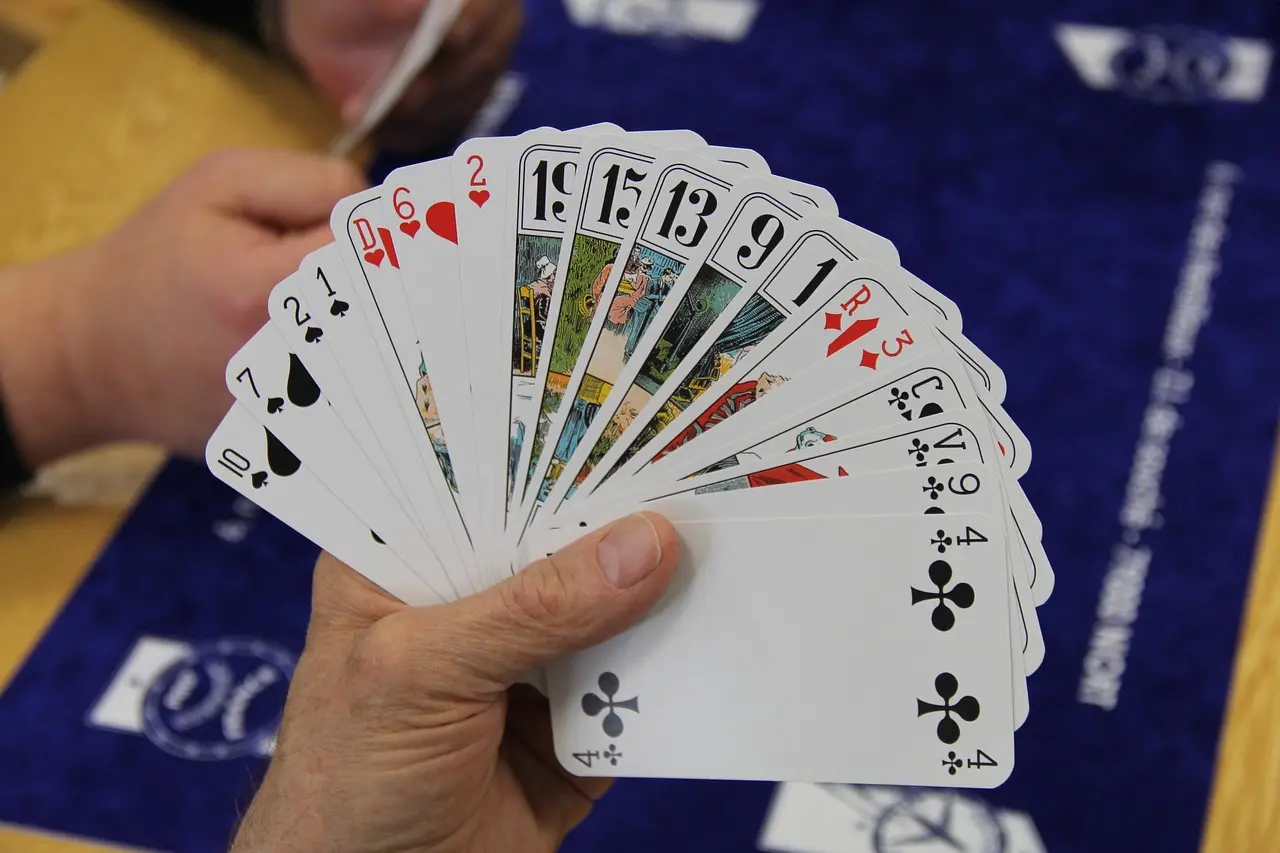tarot-875981_1280