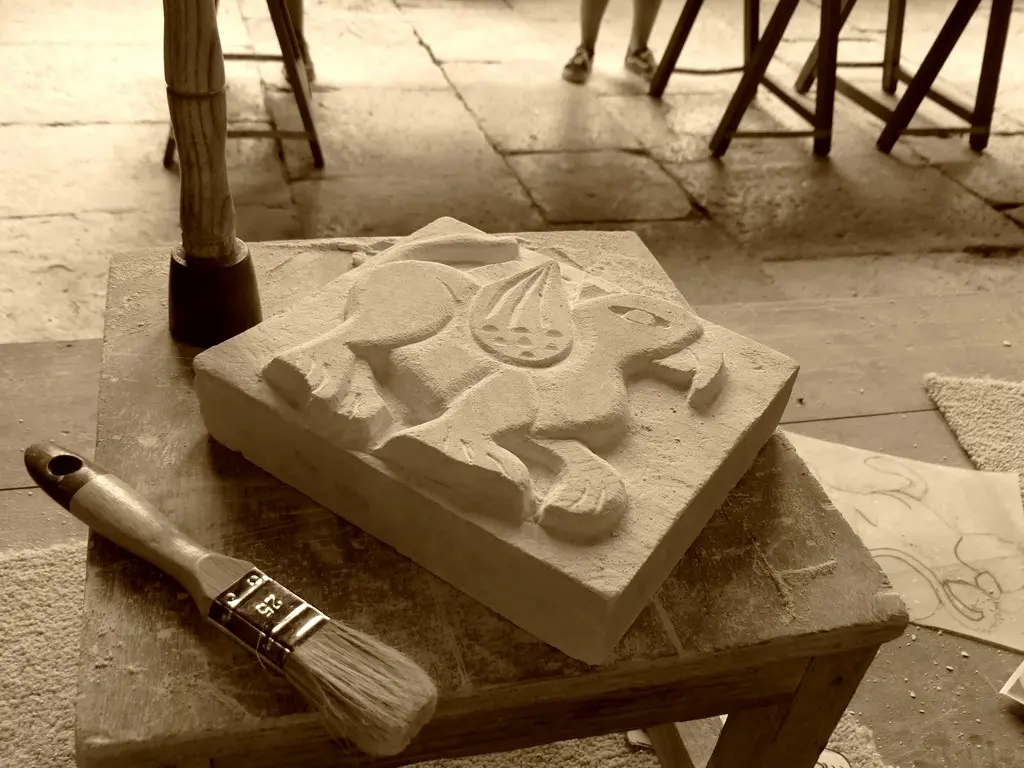 Stage sculpture sur pierre