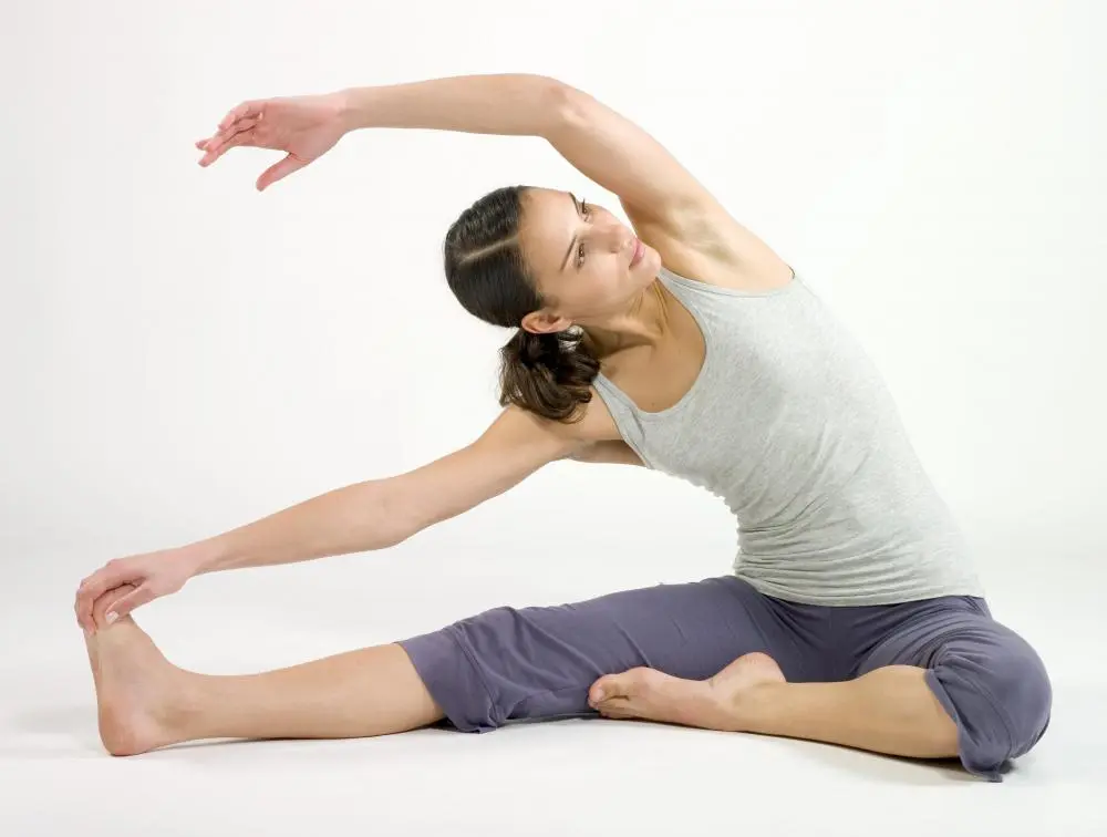 woman-stretching-her-sides