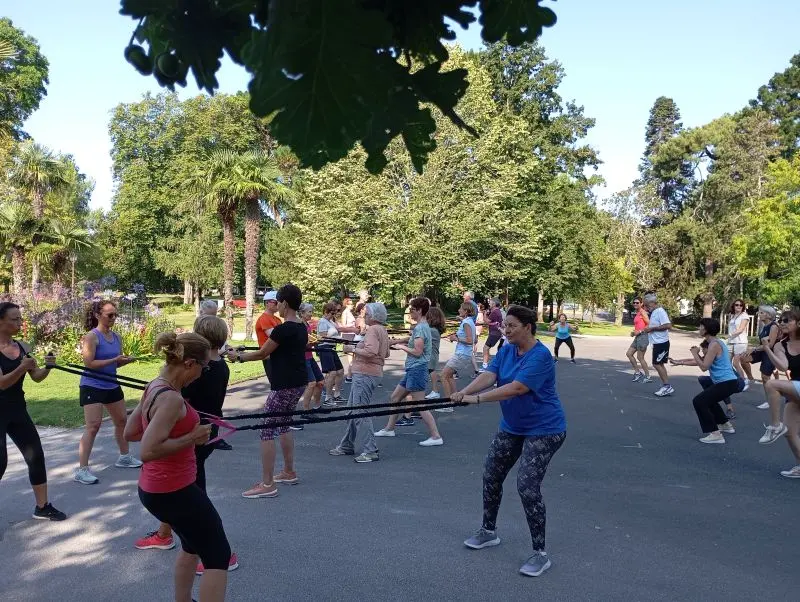 CIRCUIT TRAINING