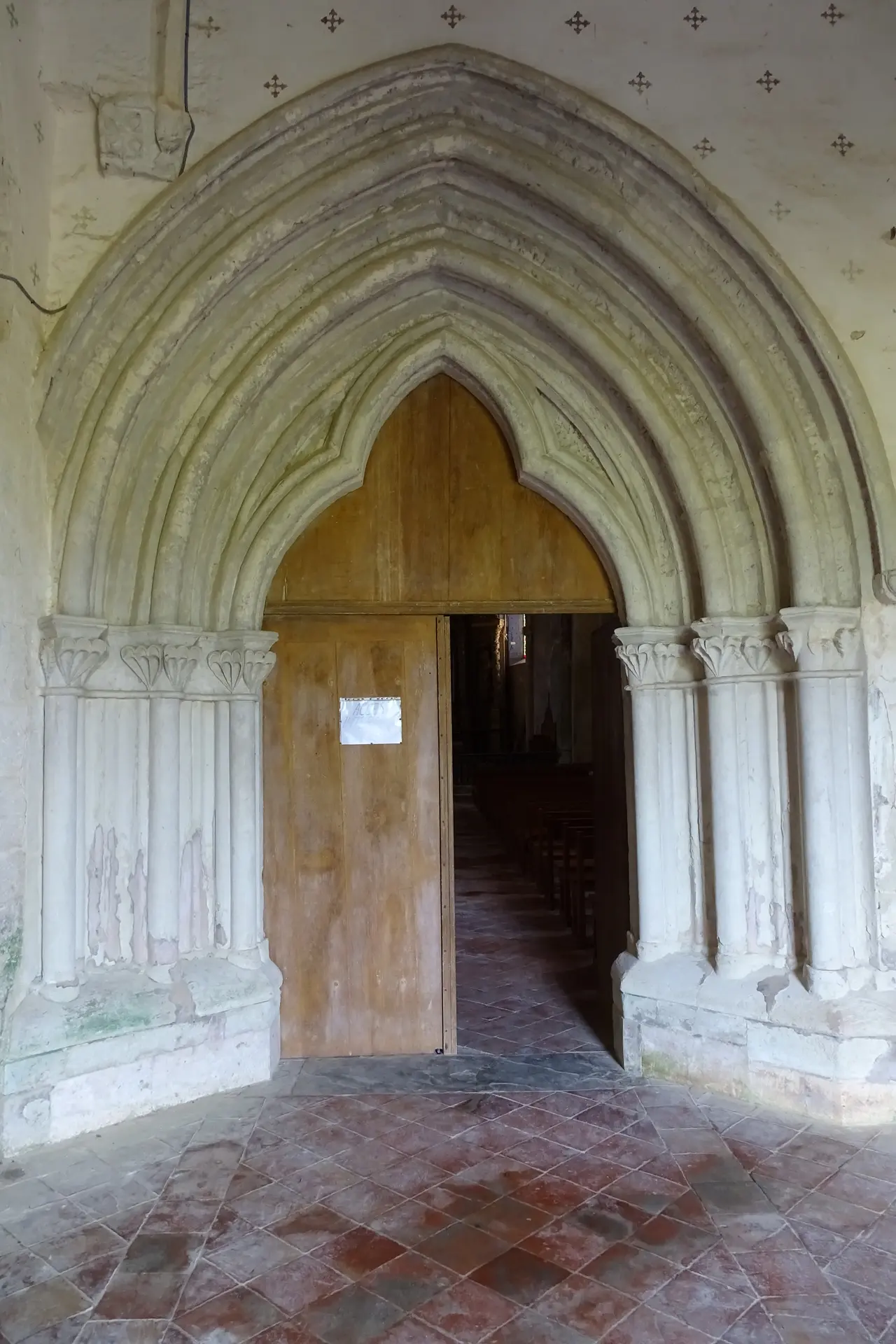 Eglise Aulès