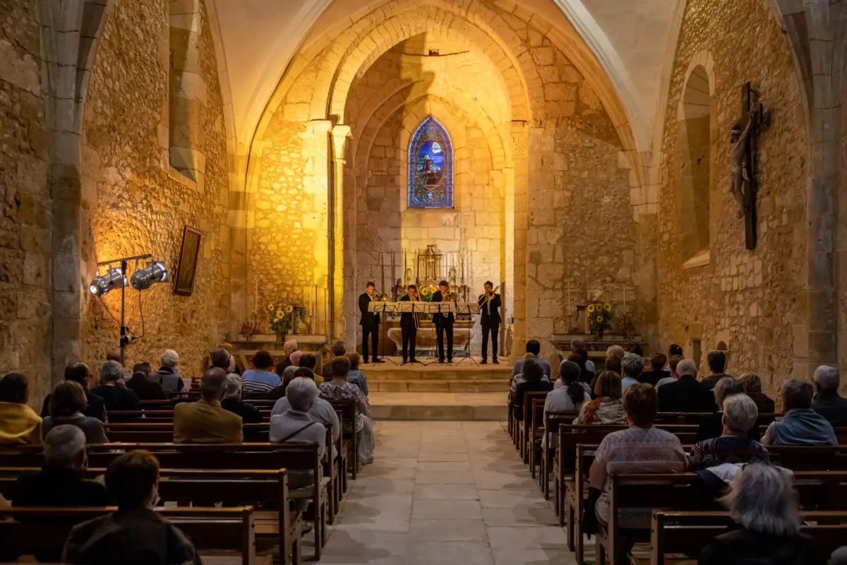 FS6A3690-Festival-de-musique-de-Saint-Amand-de-Vergt@DeclicDecolle-min-1200x800