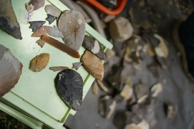 Lames, bifaces, grattoirs