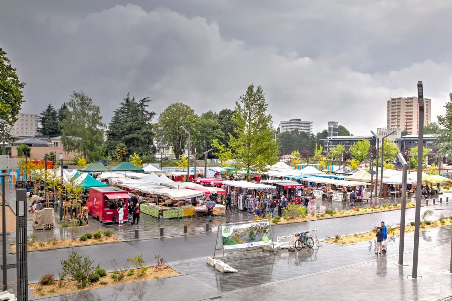 Marché Laherrère - Pau - vue d'ensemble