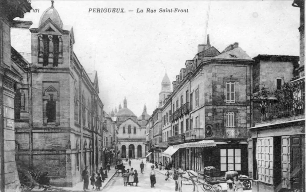 RUE SAINT-FRONT