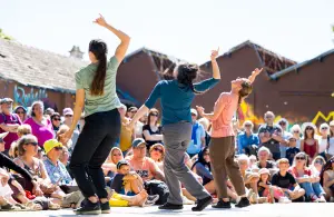 Furtives-La-baleine-cargo-Mathieu-Vouzelaud-HD2