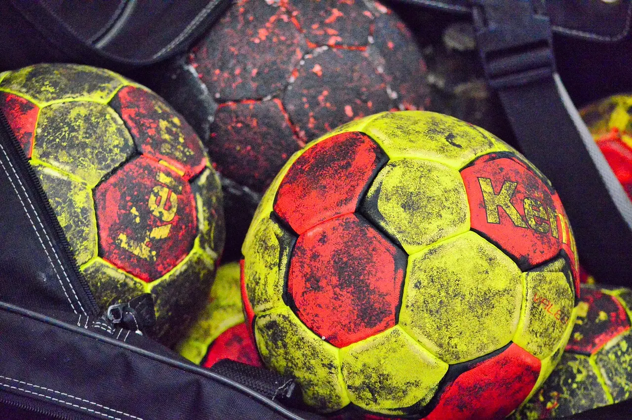 ball-4855883_1280