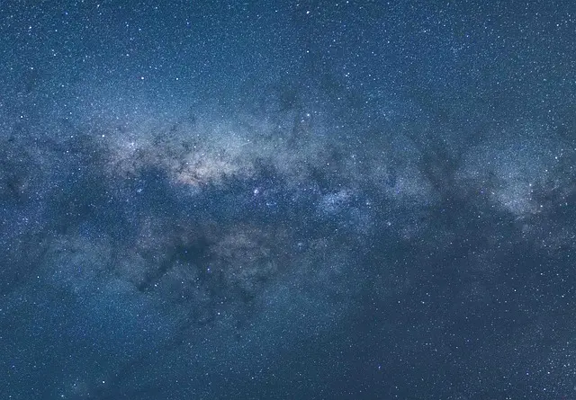 cosmos-1866820_640