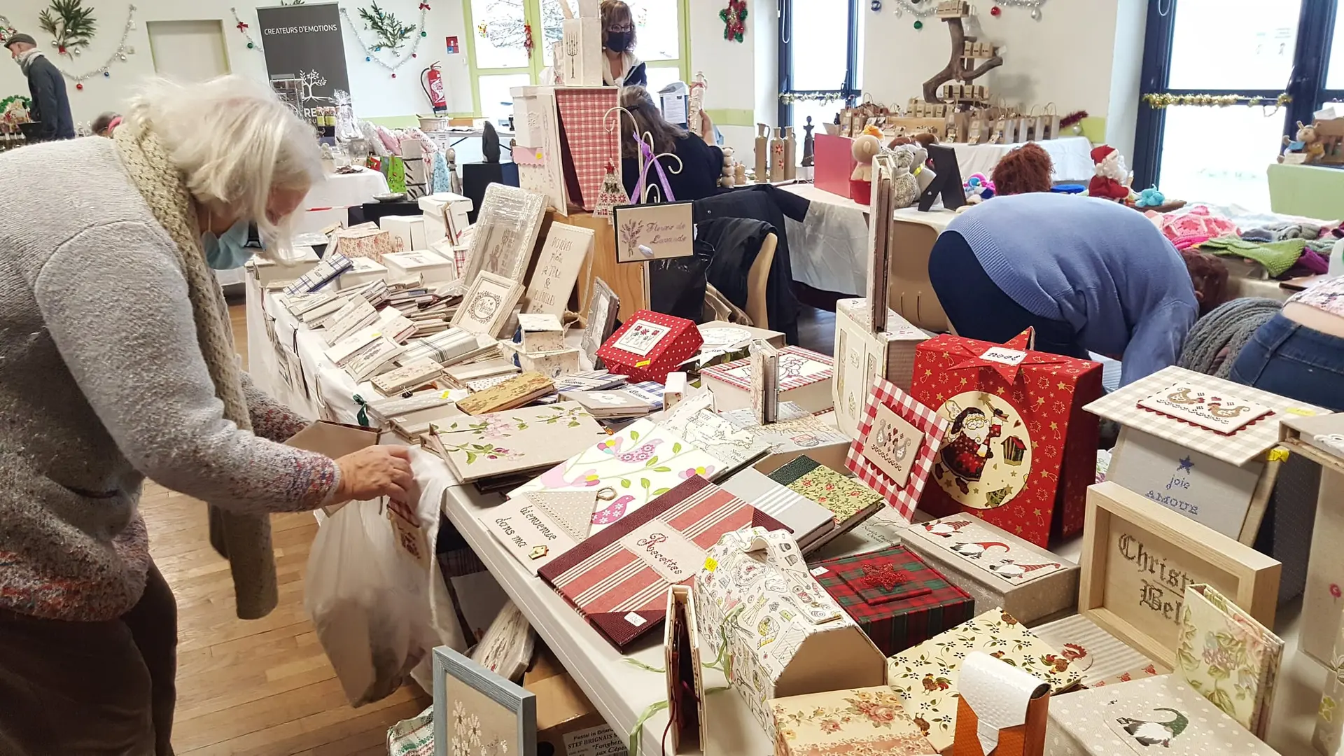 marché noel st paul.jpg3
