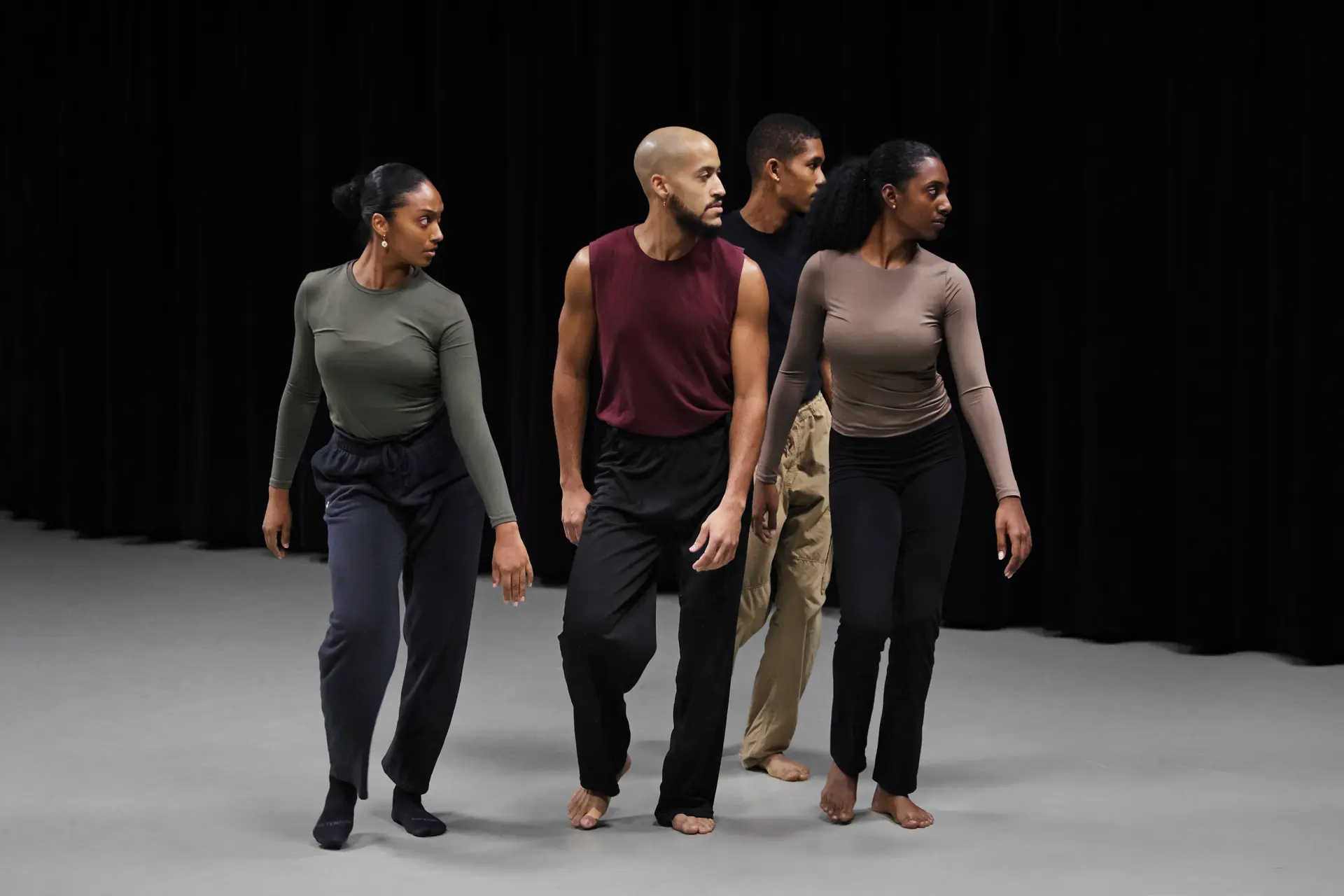 COLLECTIF HEDO - DOUSLET - HIRIART  - DANSE - ART - SPECTACLE - BIARRITZ - FRANCE
