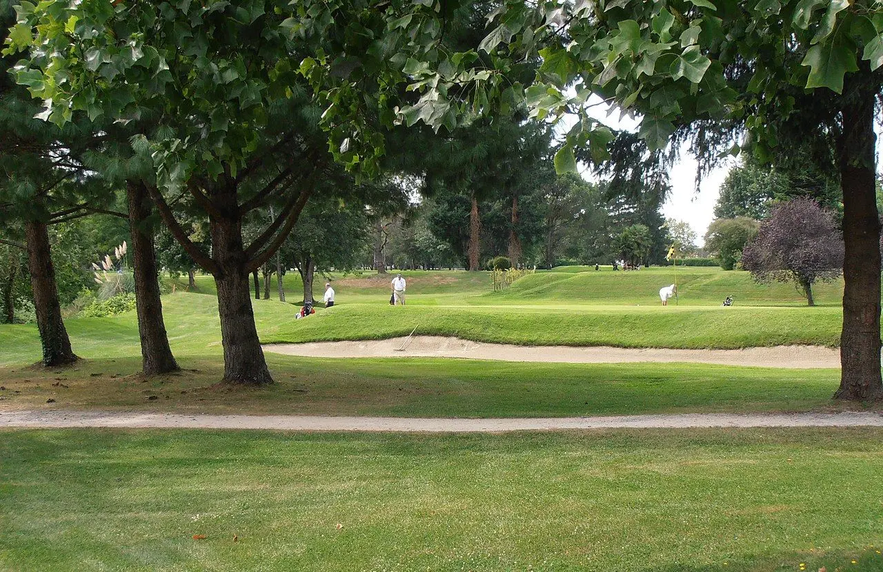 pau-golf-club-3-0b99c102c9cf4c16ab8702fa2d4c69bc