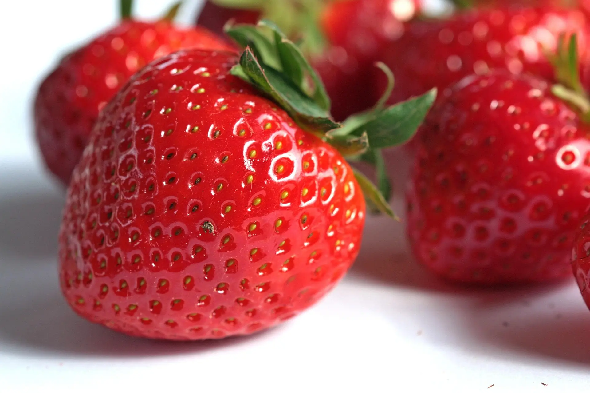 strawberry-7224875_1920