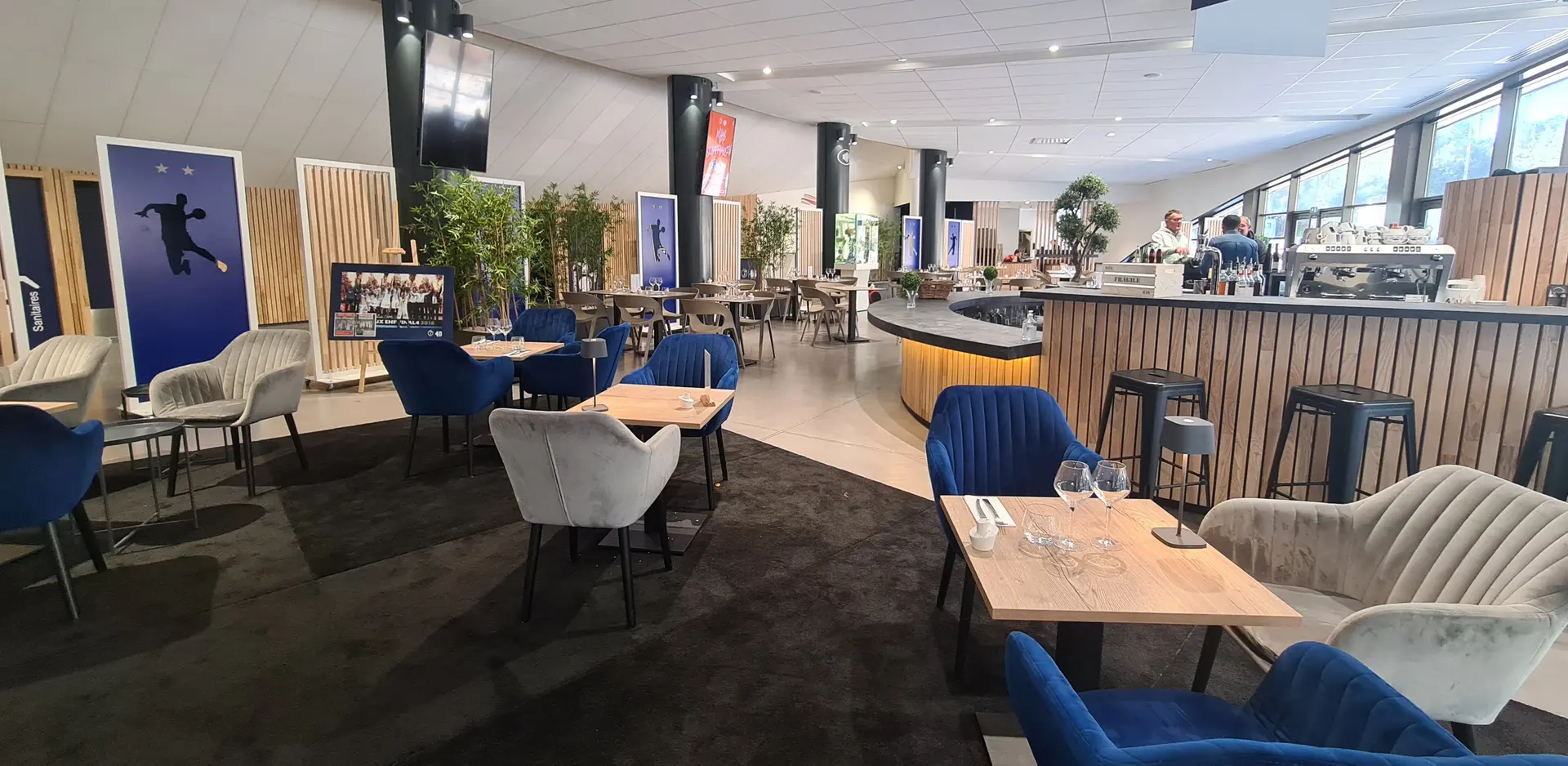 MHB Café