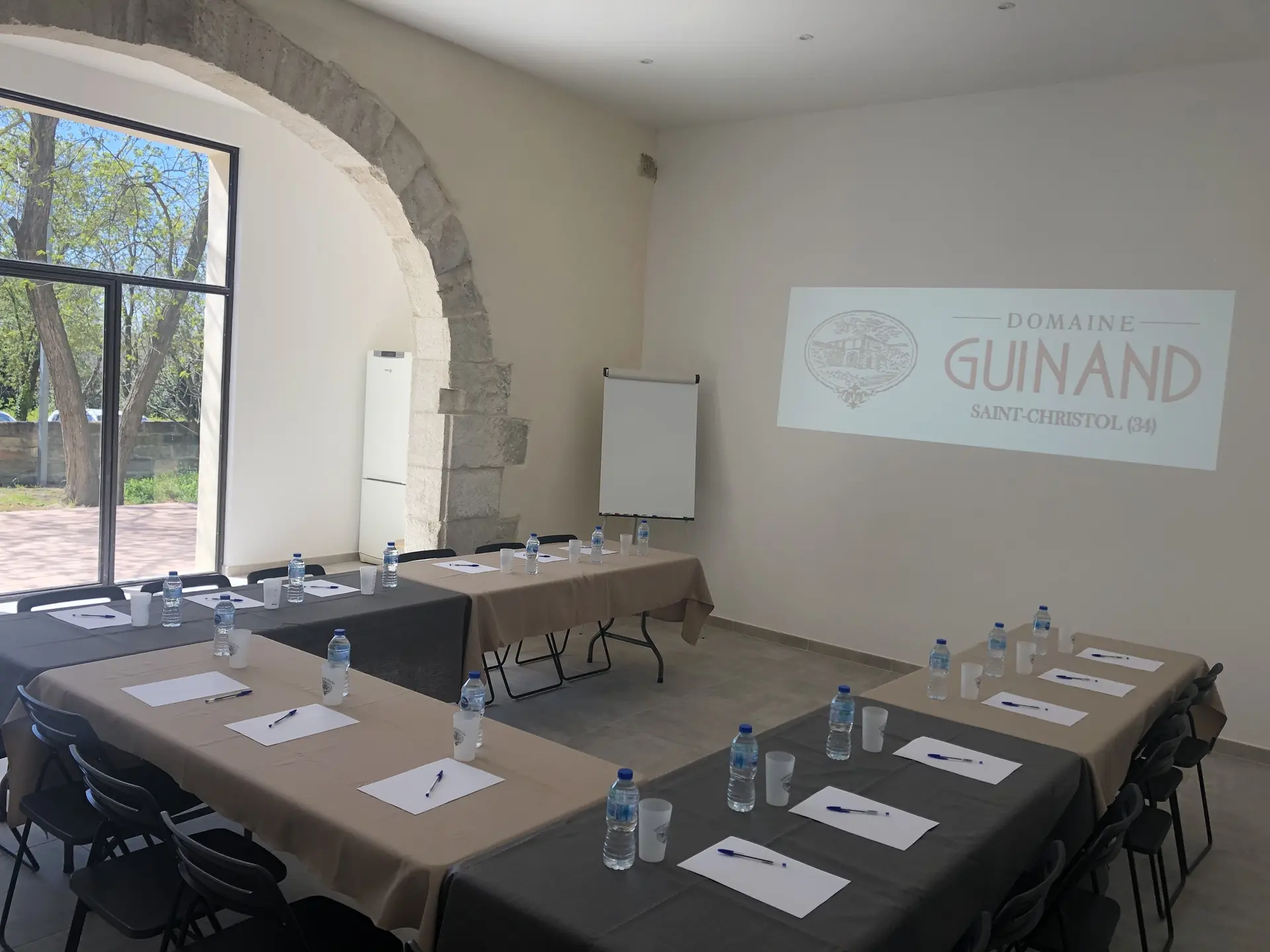 DOMAINE GUINAND - SALLE LOUIS COUSTAN