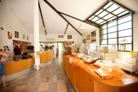 CAVE COOPERATIVE FRONTIGNAN