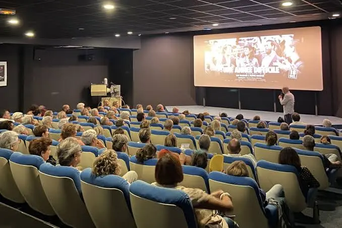 CINÉMA MUNICIPAL LE TAURUS MEZE