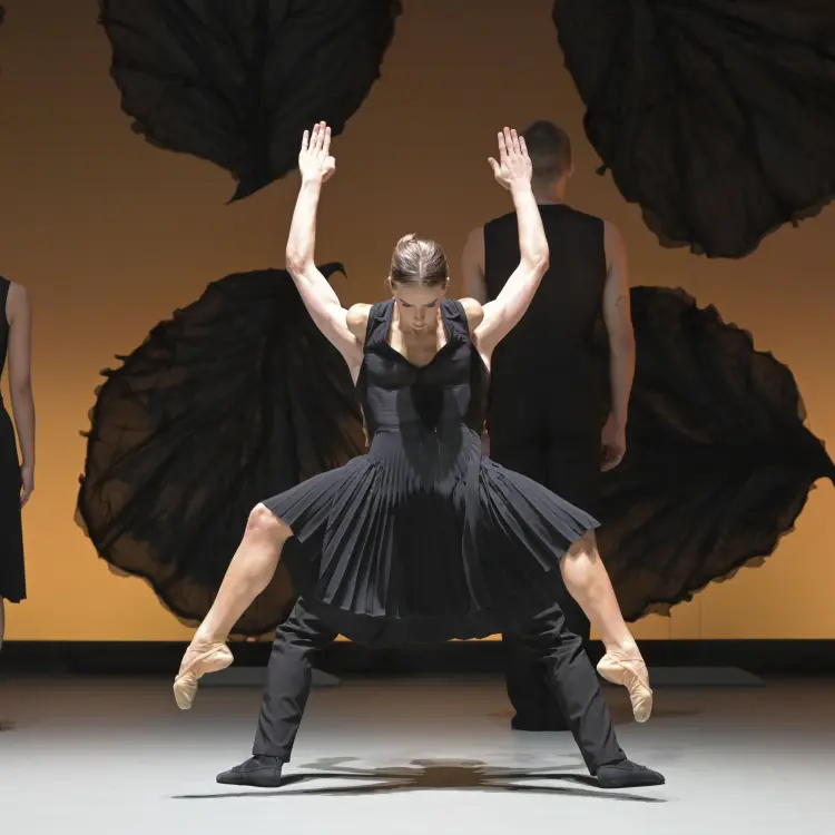 Giuditta-Banchetti-et-Hugo-Layer-©-Olivier-Houeix_3006-750x750