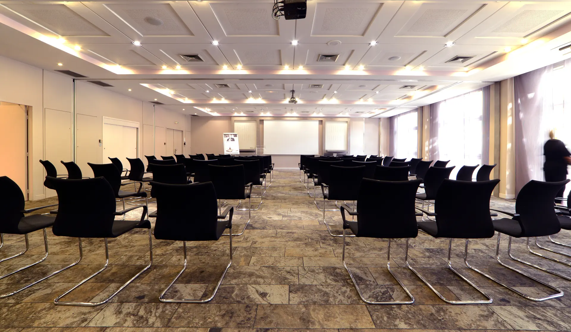 Hermes - Zeus 160m2 Théâtre