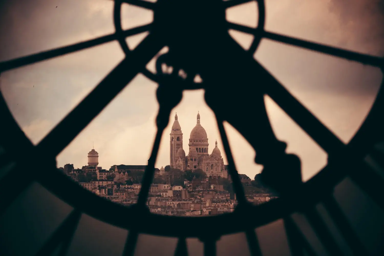 NOTRE DAME DE PARIS SPECTACLE FRONTIGNAN
