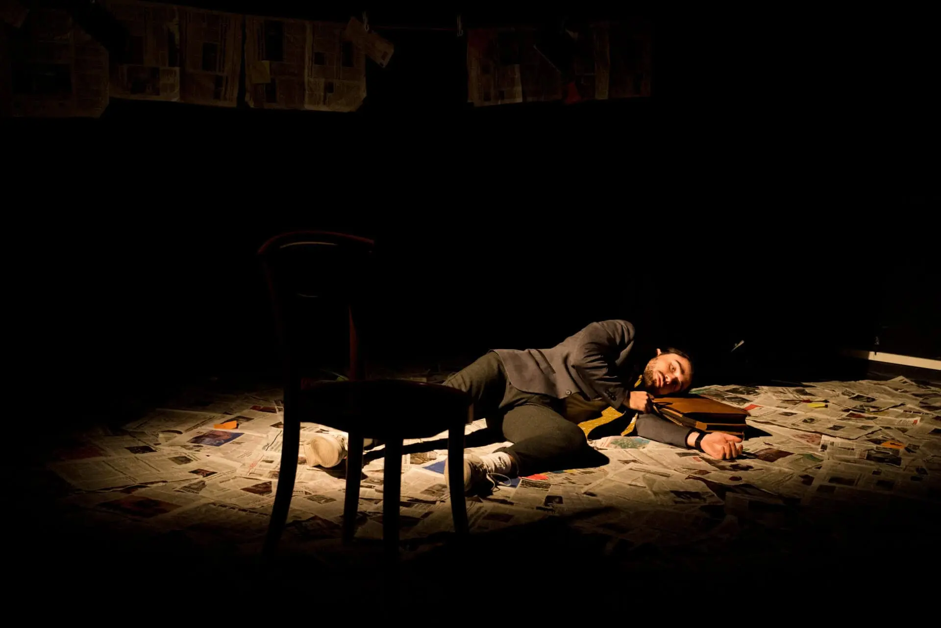 Theatre-inspecteur-bubulle-©Cie-Kerosene