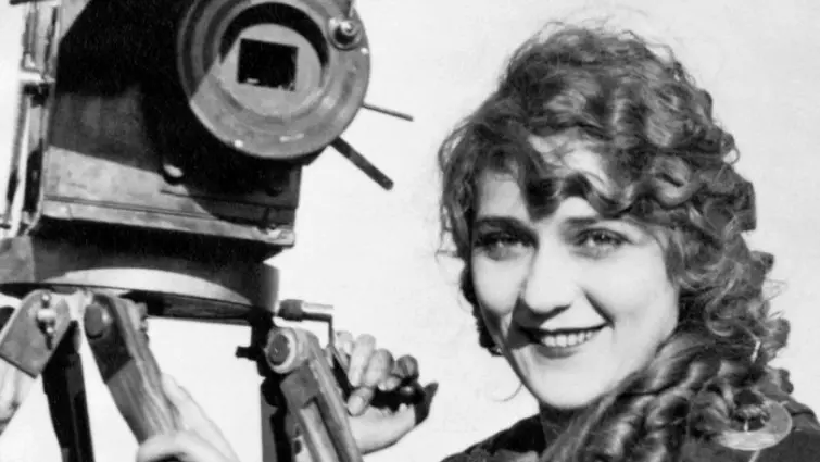 CINÉ-CULTE: ALICE GUY PREMIERE FEMME RÉALISATRICE