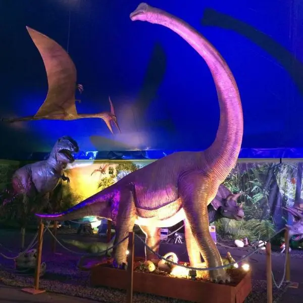 expo-dinosaures-bretagne-600x600