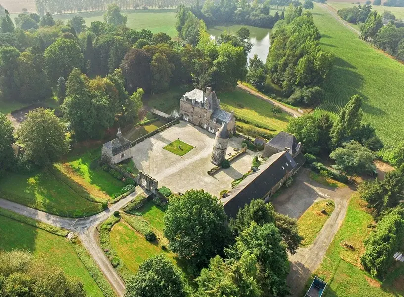 Château de la Haye St Hilaire