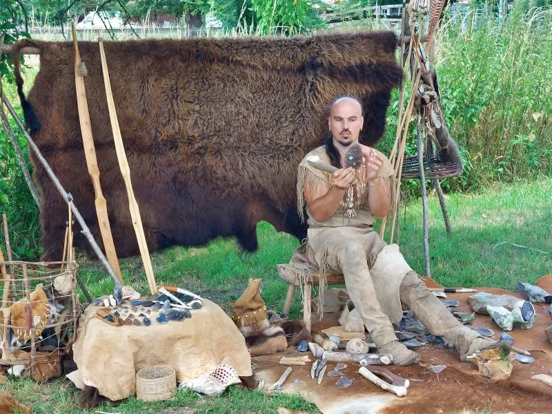 1406 - Tous au musée ! Remontez le temps - © Les Musées Chinon Vienne et Loire