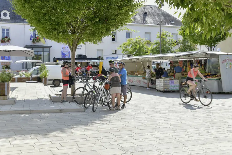 2024 marché _hebdo©Ville Montlouis-sur-Loire