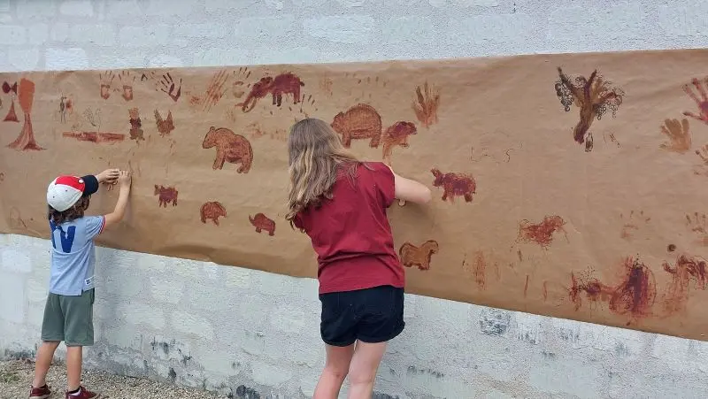 2907 - Défi Préhistorique - © Les Musées Chinon Vienne et Loire