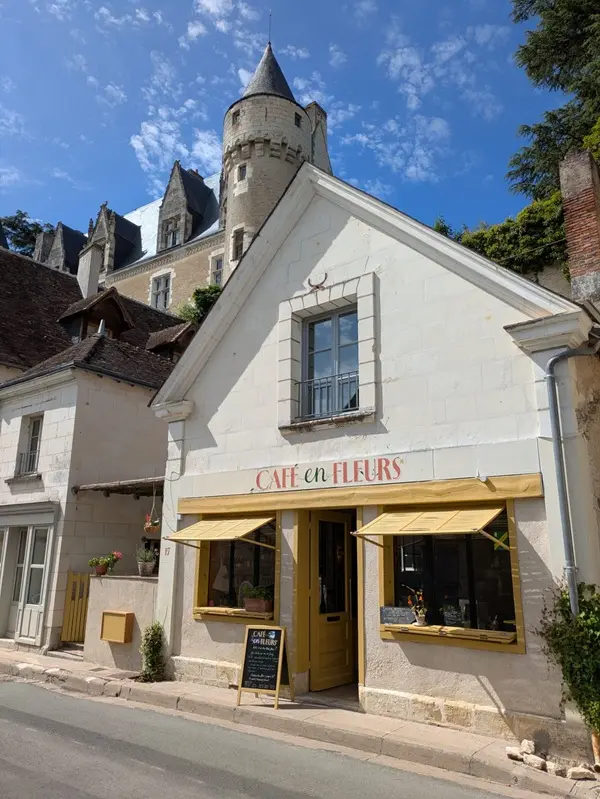 Cafe_en_fleurs_off