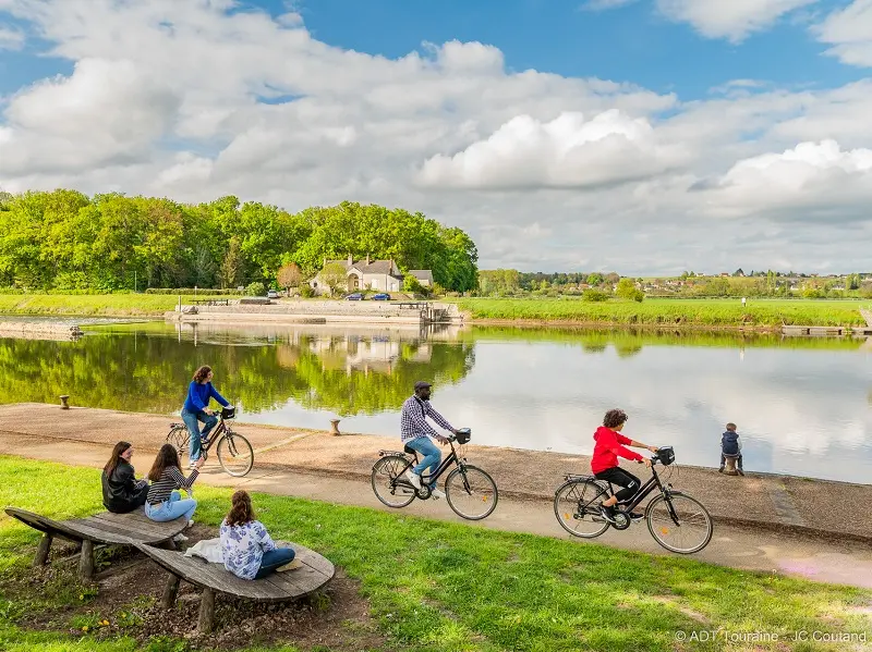 La voie royale : boucle vélo n°47. Amboise, Bléré, Chenonceau...