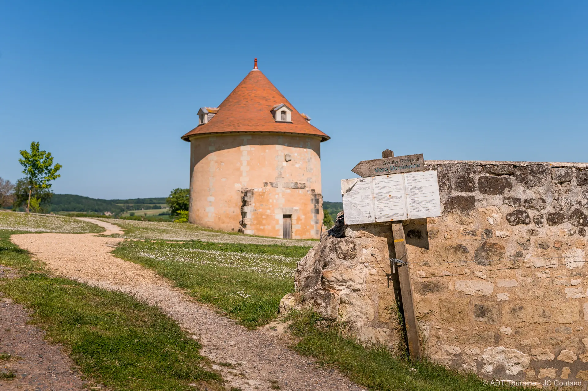 Deviniere_Rabelais_Credit_ADT_Touraine_JC_Coutand_2030-64