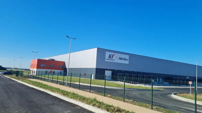 ID LOGISTICS - Nadia HASSAK