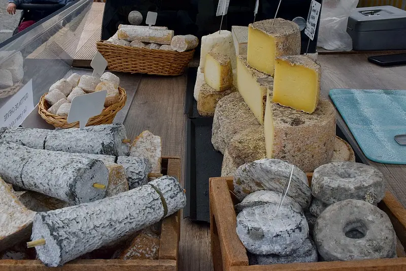 Marche de Vouvray fromages terroir