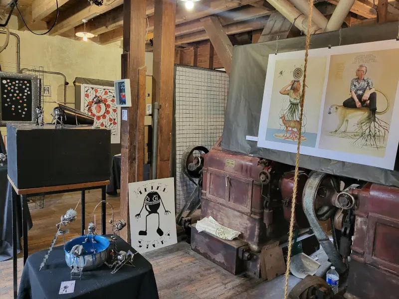 Exposition d'arts contemporains