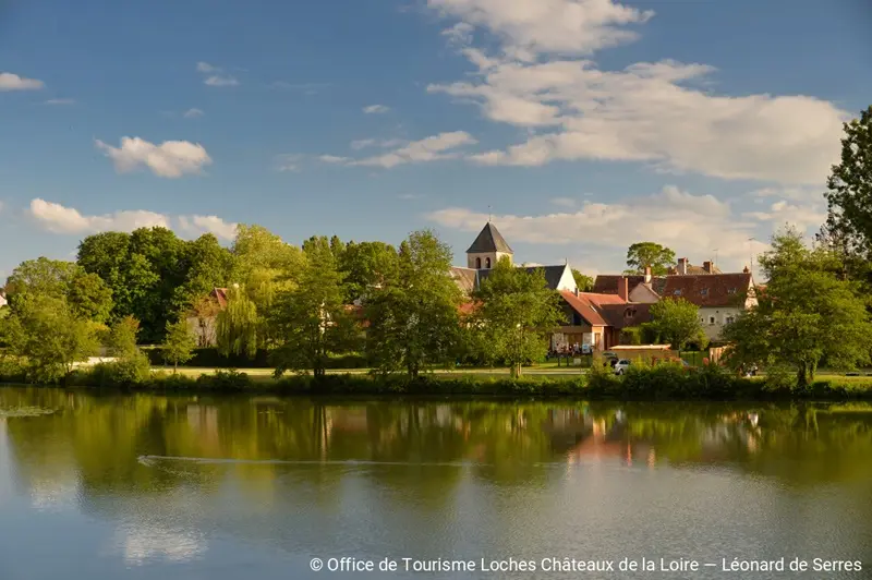 Village Chemillé sur Indrois-lac-loches-valdeloire