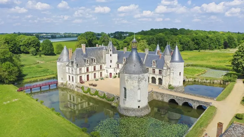 chateau-motte-sonzay-1536x864