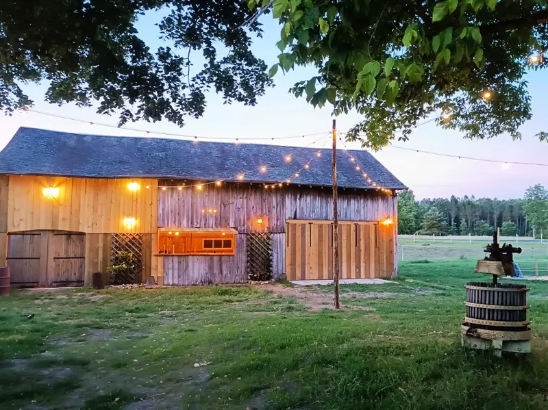 juillet 25 - la grange - continvoir