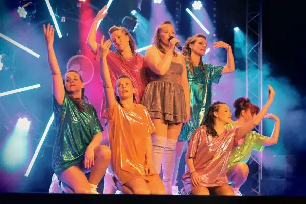 spectacle kaleidoscope manthelan 2