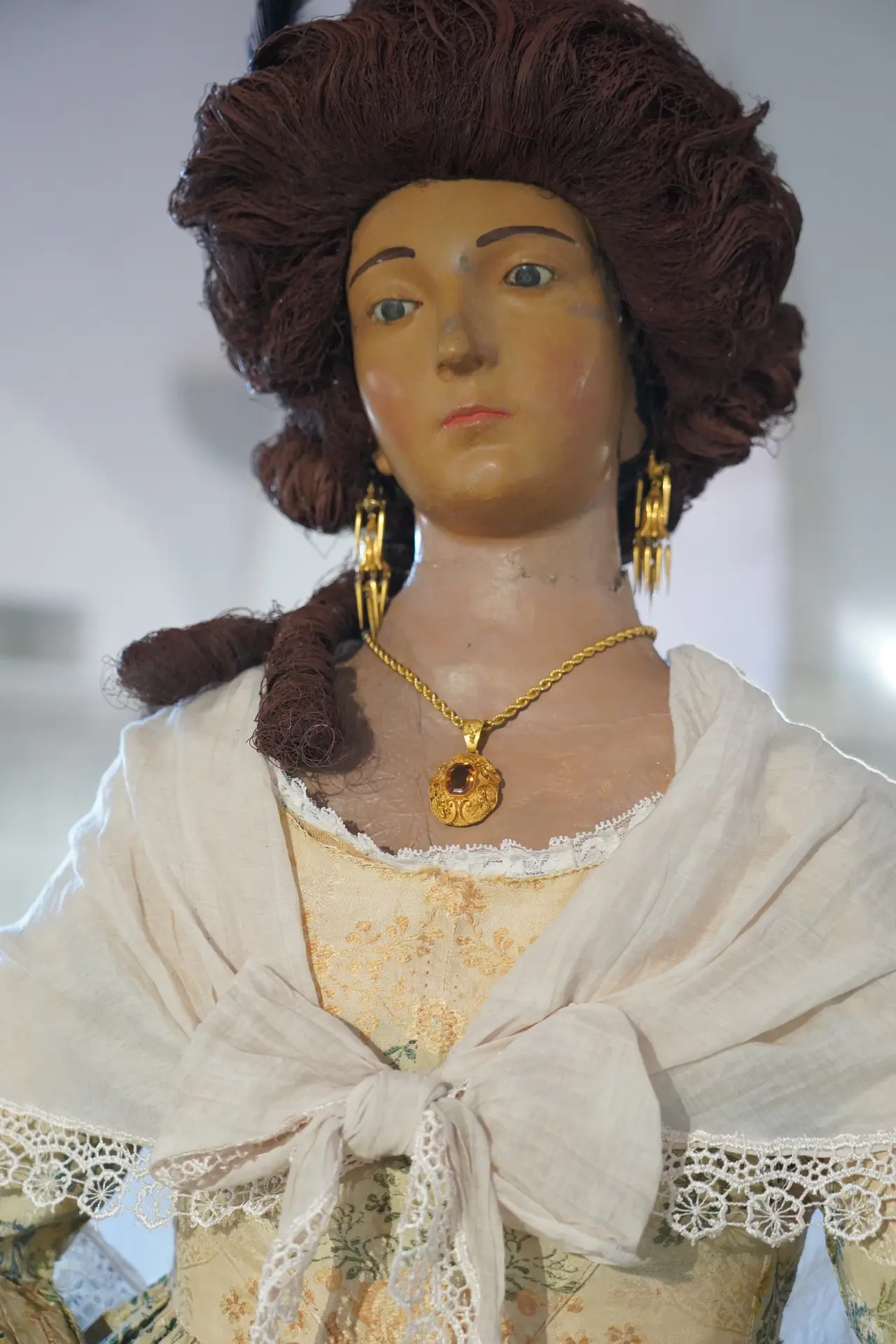 EXPOSITION : PARURES ET DÉVOTIONS, DU PROFANE AU SACRÉ - JEP 2025