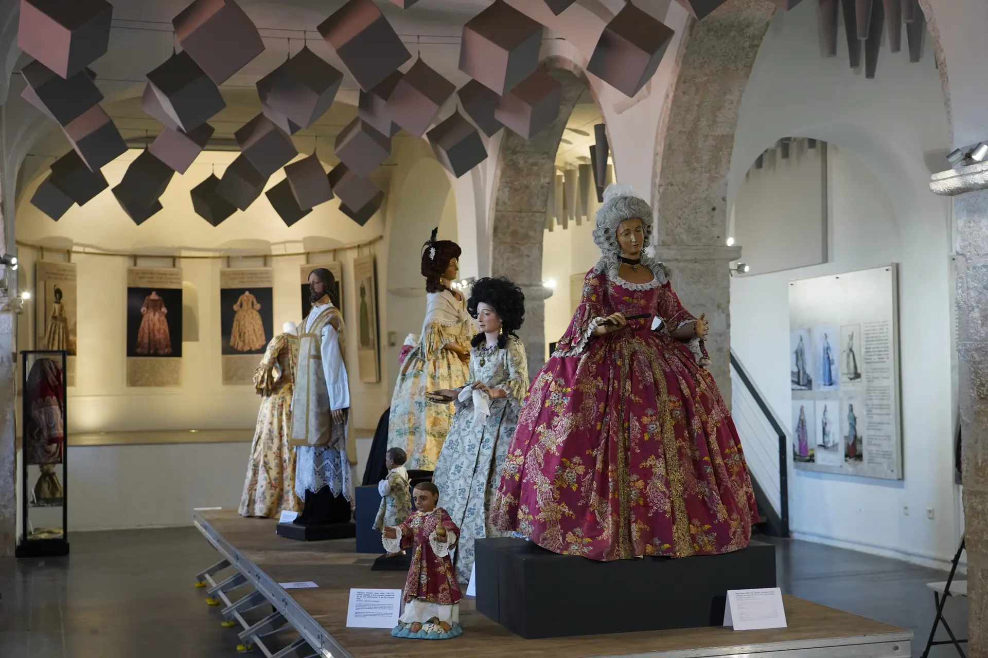EXPOSITION : PARURES ET DÉVOTIONS, DU PROFANE AU SACRÉ - JEP 2025