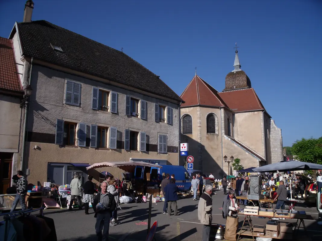 GRANDE BROCANTE DU 1ER MAI_5