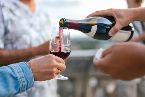 66a2b5a00000000000000000_MEDIUM