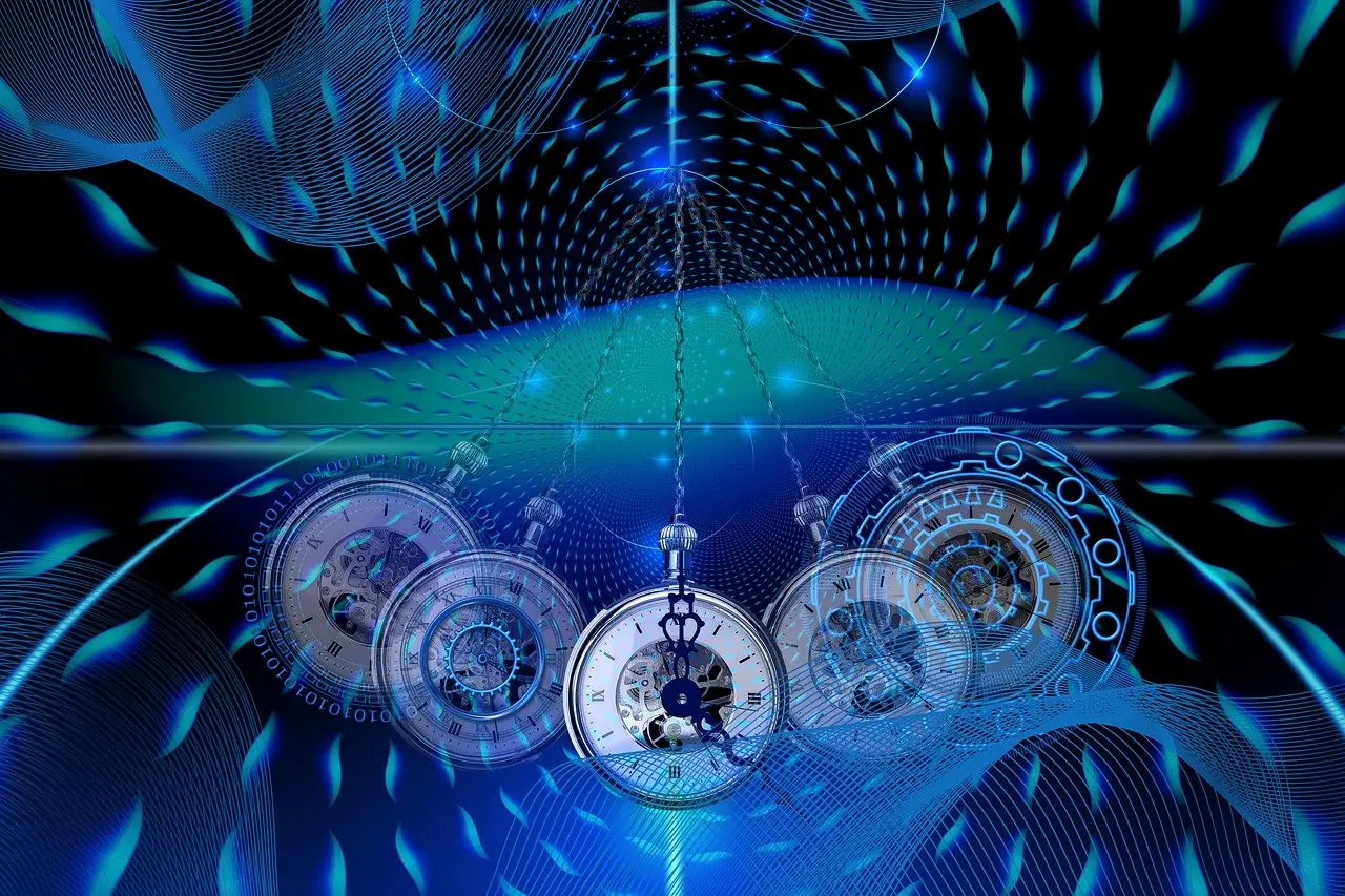 68357b69b3294-clock hypnosis-7155135_1280