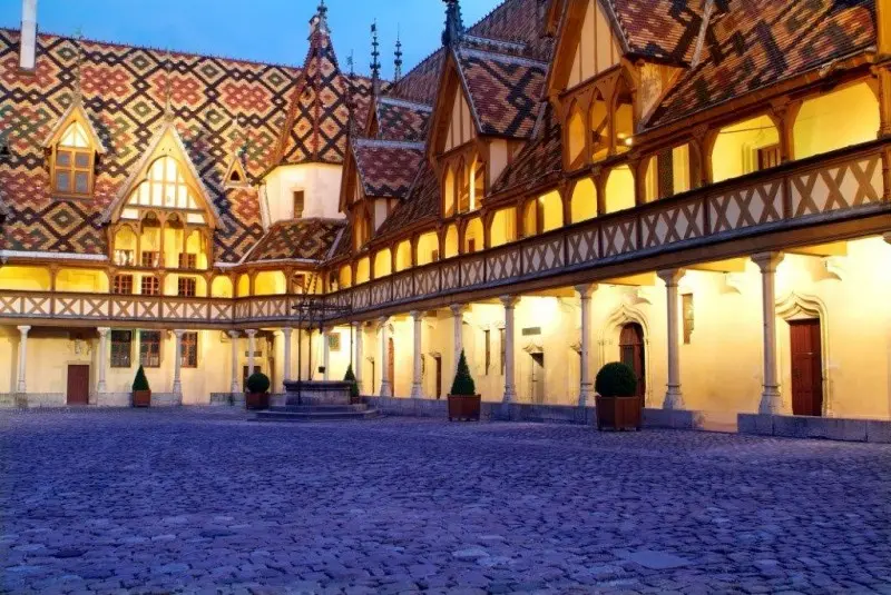 800x600_cour-5-2482092