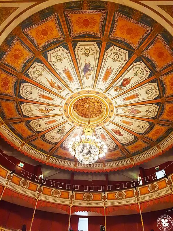 Théâtre à l'italienne