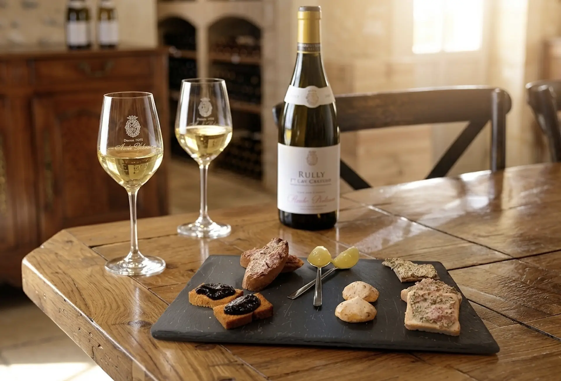 Visite & Dégustation : Accords Vins & Bouchées du Terroir