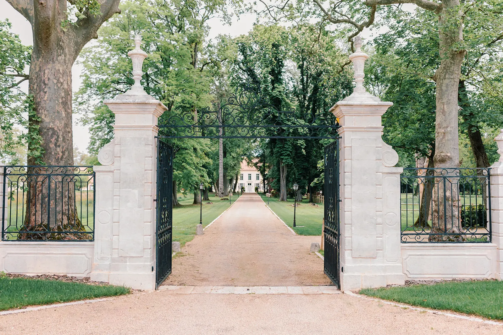 Portail d'entrée principal