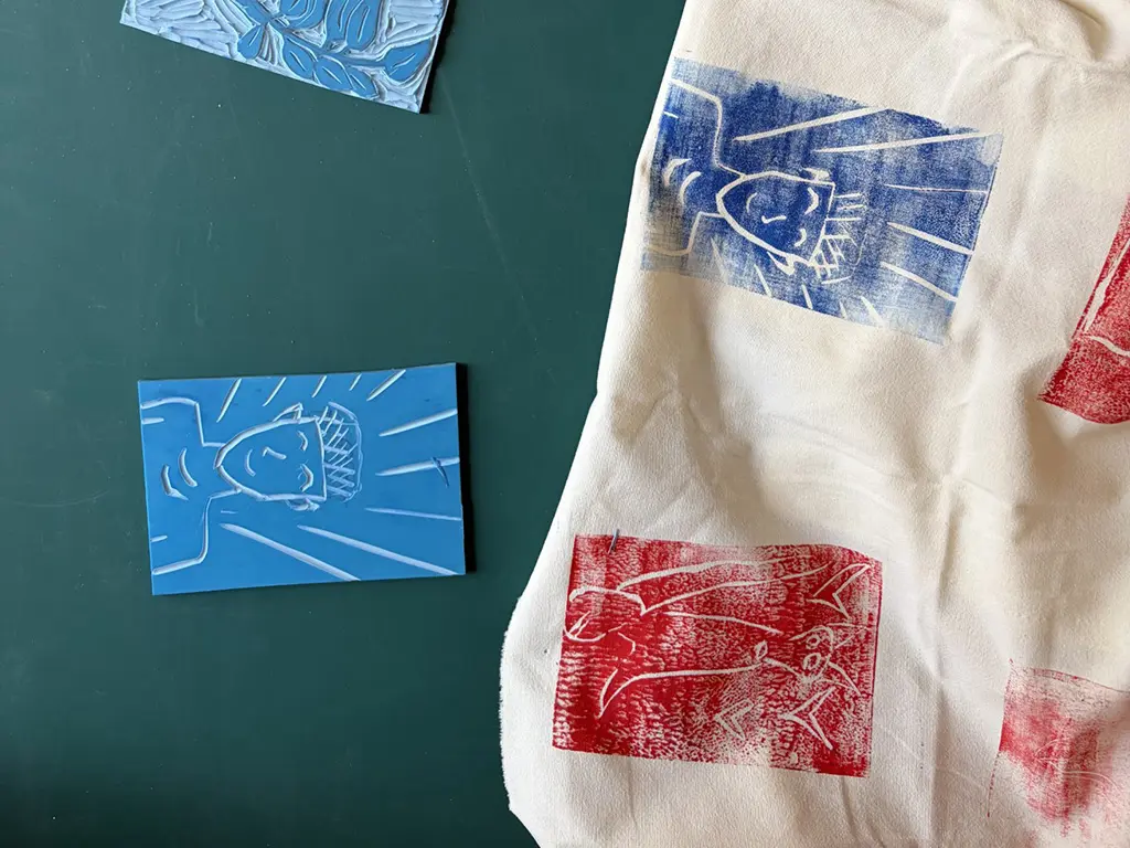 Atelier 7-12 ans / Atelier impression / Motif gravé